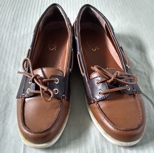 Chaps Brown Tan Leather Boat Shoes Loafers Women 9